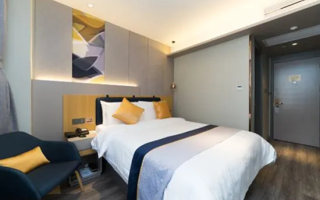 Homeinn Selected Hotel (Shenzhen Huaqiangbei Yannan Subway Entrance)