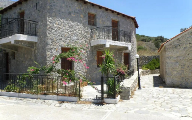Triopetra Martha Giannis Stone House