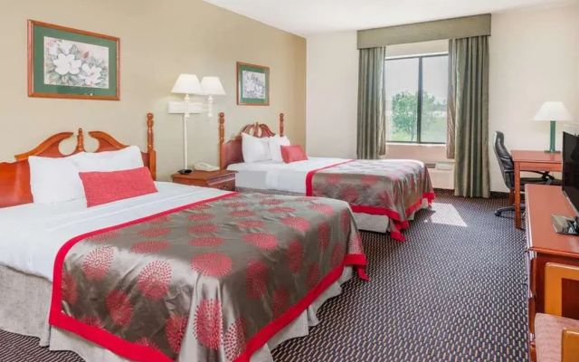 Ramada Columbia
