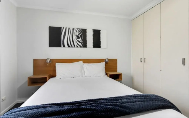 Elphin Villas Serviced Apartments & Motel Suites