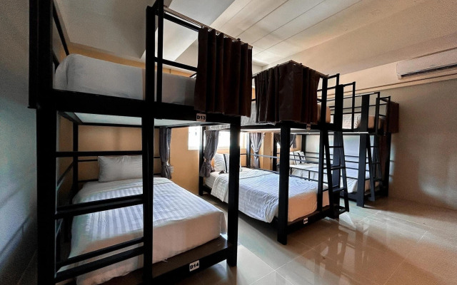 Bell Lifestyle Hostel Phuket