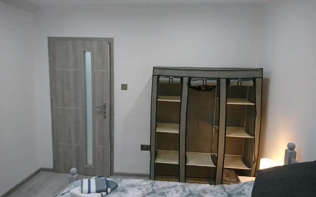 EdinRoom