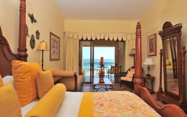 Great Location 1BR Studio wtih Pool & Marina view