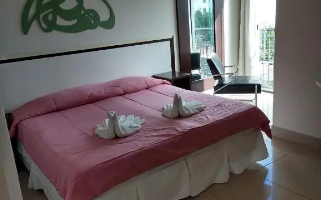 Alzira Plaza Hotel