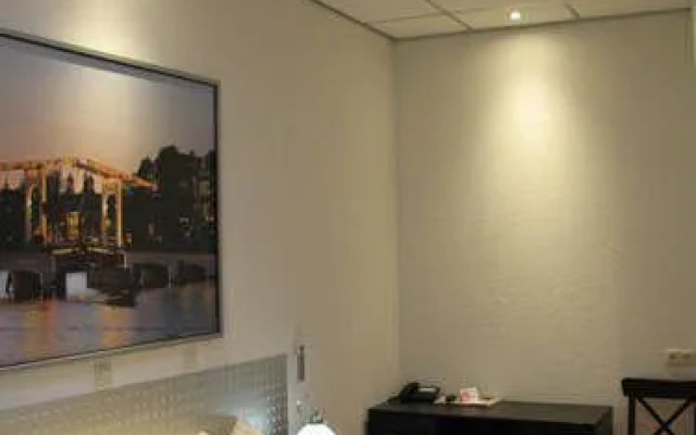 The Bridge Hotel
