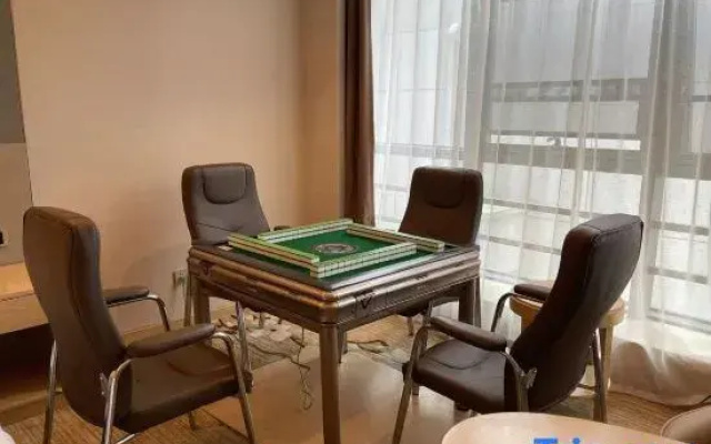 Vienna Hotel(Xincheng International Store)