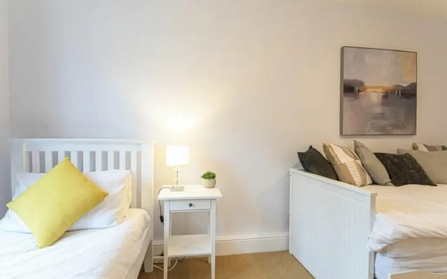 Bellshill Cottage