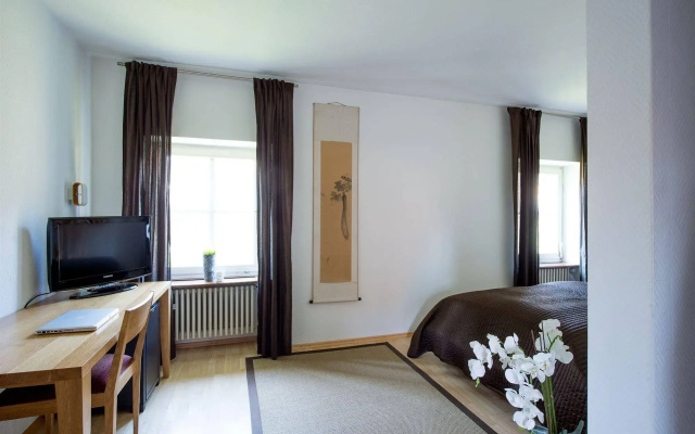 Hotel Schloss Heinsheim