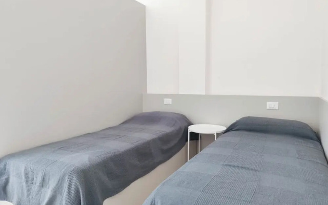 Studio Apartment Near Piazza Nember