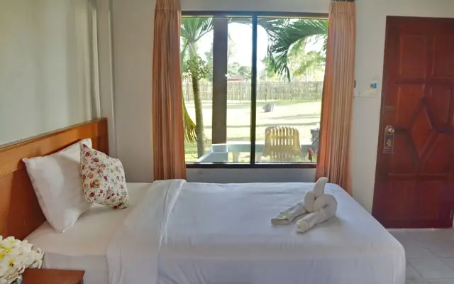 Klongdao Beach Resort