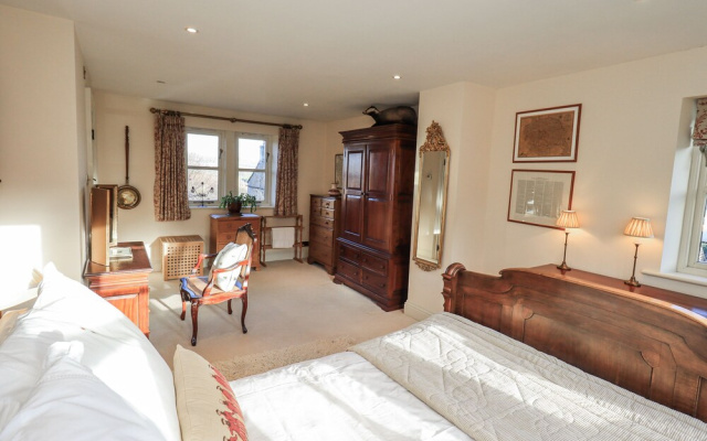 Orchard House