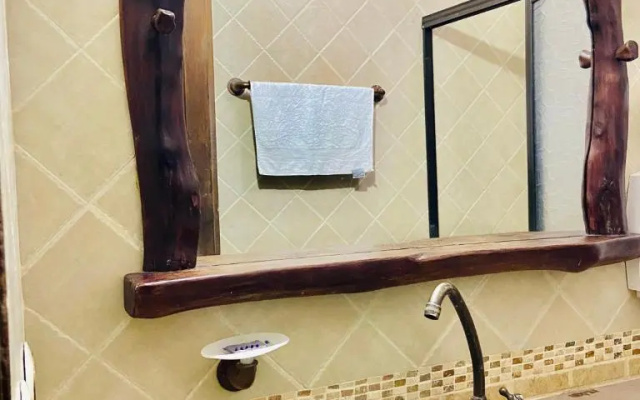 Hotel Hacienda Santa Barbara