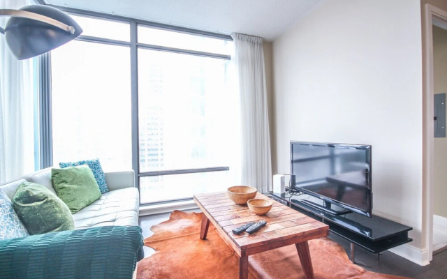 Sarkar Suites - YorkVille