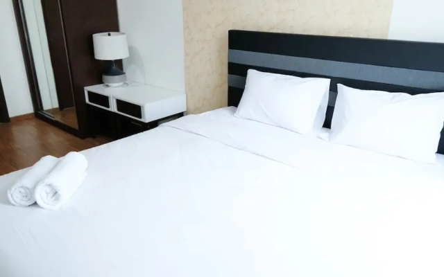 Spacious And Homey 1Br At Grand Sungkono Lagoon Apartment