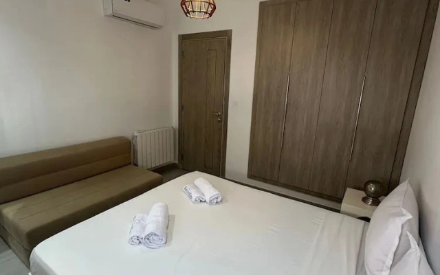 Sandra 1