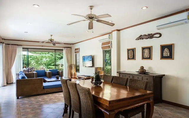 5 Bedroom Beach Front Villa on Samrong Bay