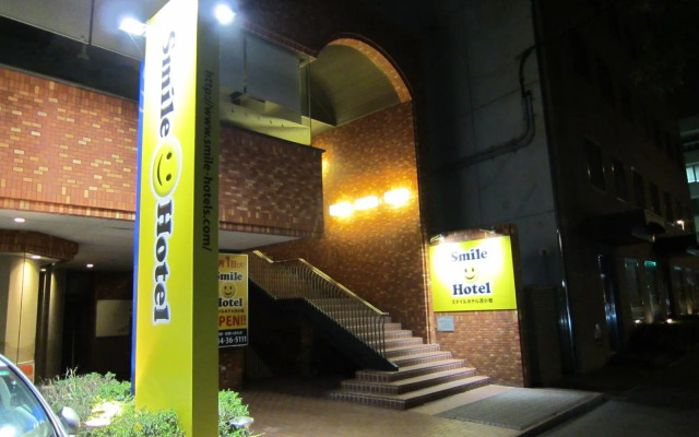 hotelImage