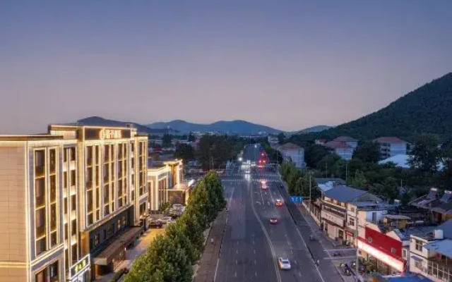Orange Hotel (Xuzhou Yunlong Lake Sanpeng Square Branch)