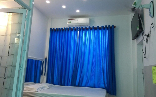 Mai Tuan Chanh Mon A Hotel