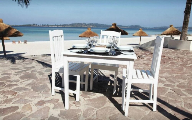 Cfm Bilene Resort