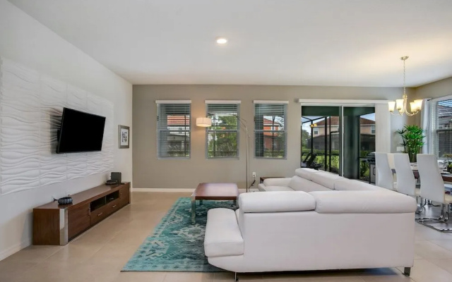 Wildwood Way Villa 1