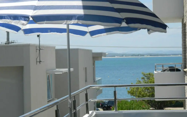 Del Rae Unit 15 - Shoal Bay