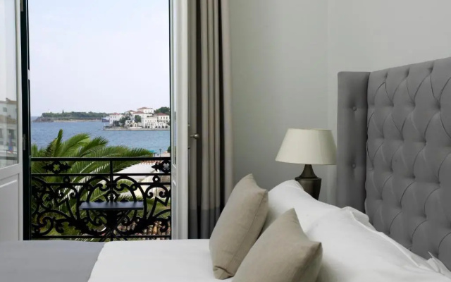 Poseidonion Grand Hotel