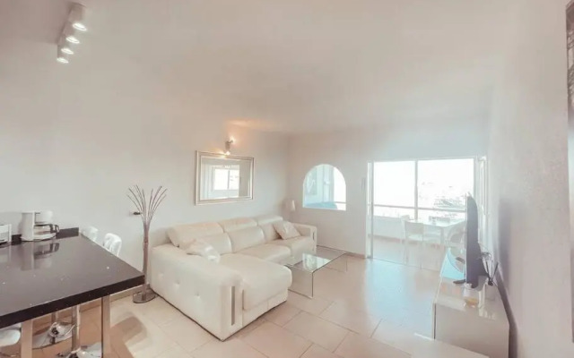 Ocean view apartment in Callao Salvaje CS123