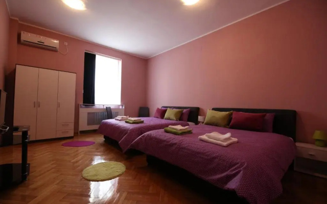 Hostel Fine Belgrade