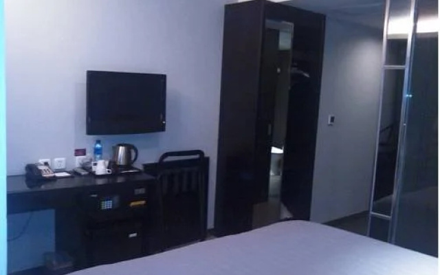 FX Hotel Tianjin