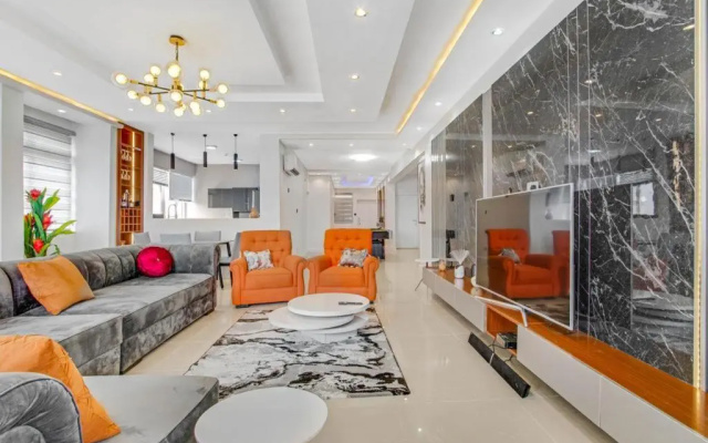 Luxury 3 bedroom waterfront apartment Lekki phase1