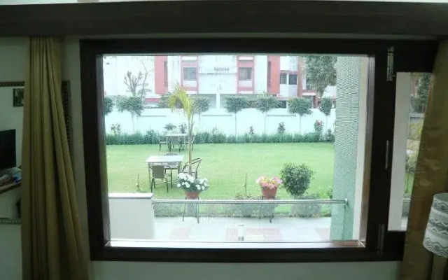 Hotel Whistling Greens