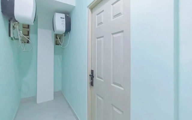 RedDoorz @ Diamond Inn Stasiun Pekalongan
