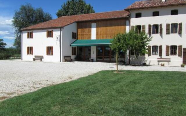 Отель Agriturismo Gallo Nero Италия, Лимена - отзывы, цены и фото номеров - забронировать отель Agriturismo Gallo Nero онлайн вид на фасад