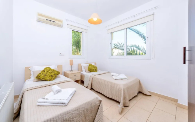 Sirena Bay Villa 14