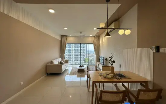Serene Suites in Jelutong