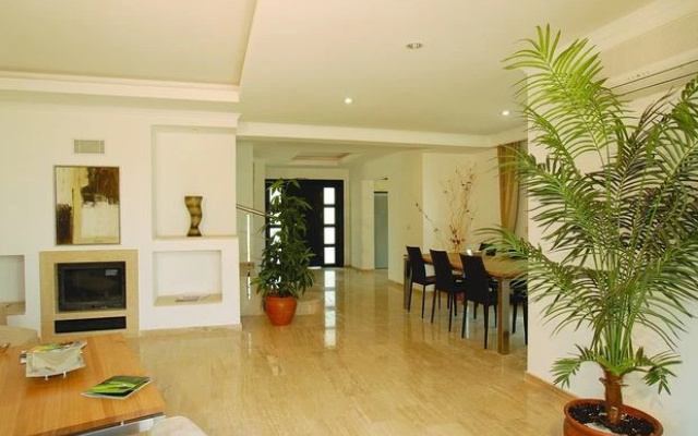 Royal Golf Villas