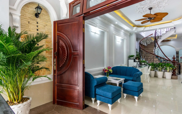 Apa Saigon Hotel