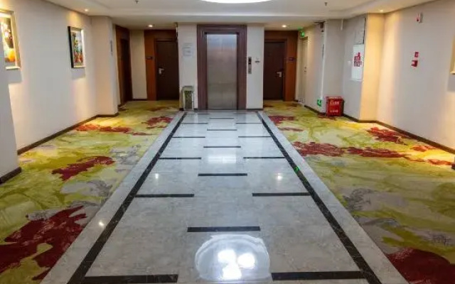 Duomi Hotel (Meixian People's Square Branch), Meizhou