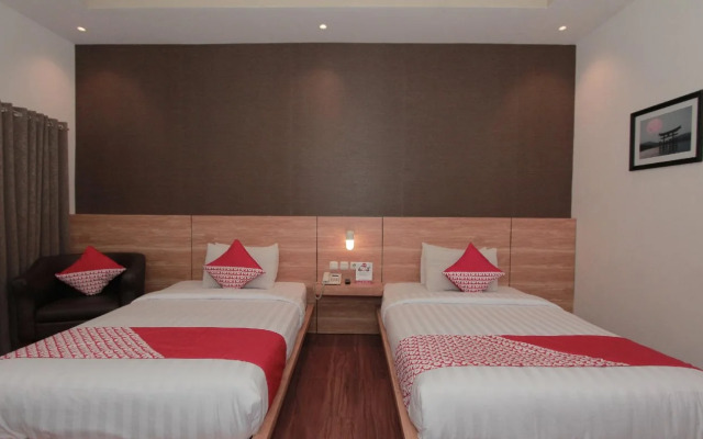 Kuraya Residence By OYO Rooms