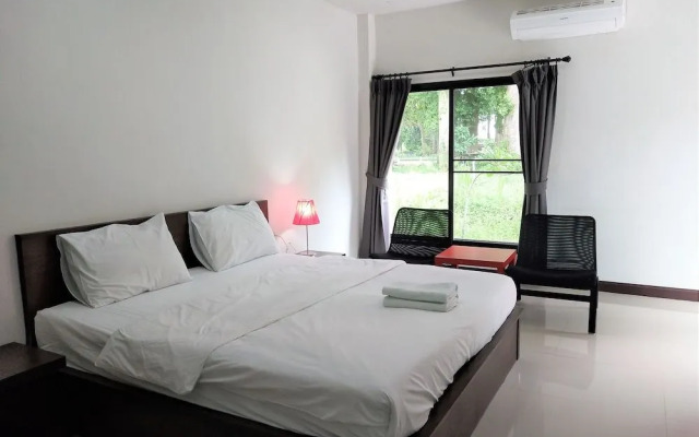 Makmai Resort