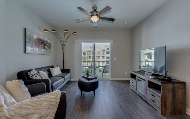 Queen Creek #349 2 Bedrooms 2 Bathrooms Condo