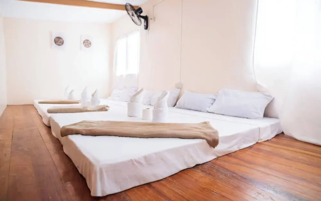 Bucana Beach House North El Nido