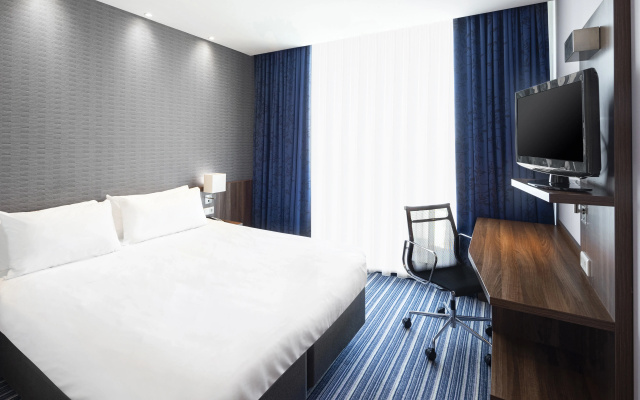 Holiday Inn Express The Hague - Parliament by IHG