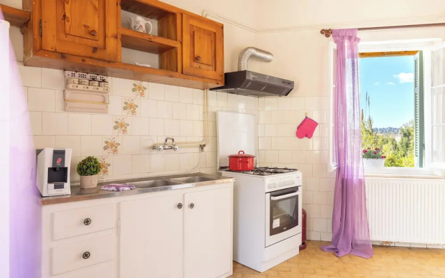 Katerina House,Ipsos