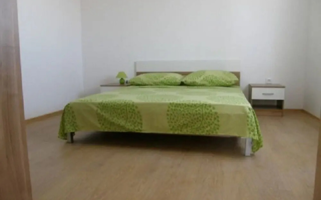 Ljubi - 20 m From Beach - A3 Zeleni