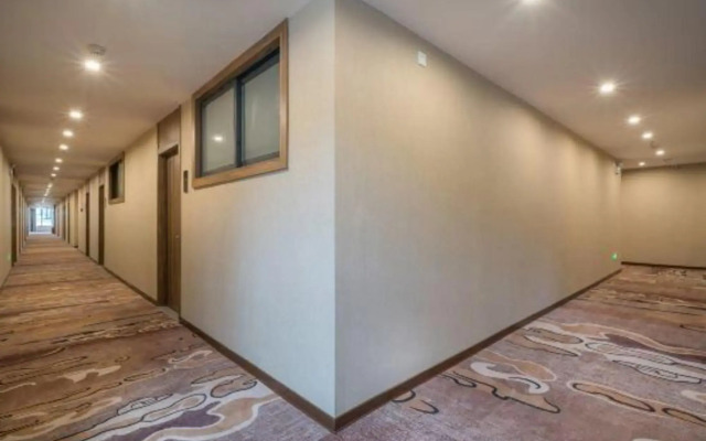 Jiu Jian Tang Bo City Hotel
