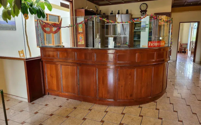 D Cardenas Hotel