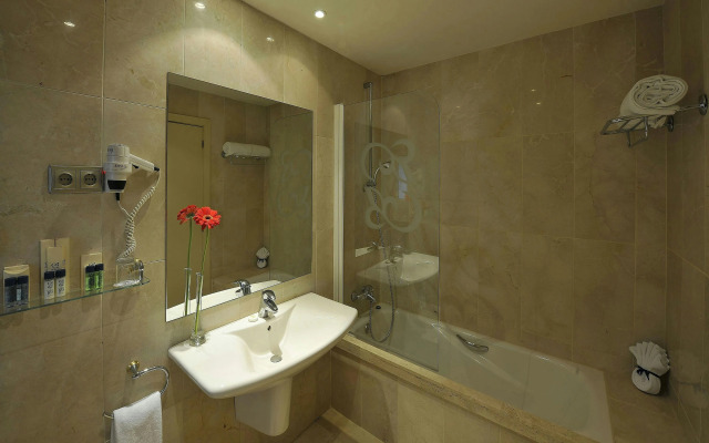 Hotel Roger de Lluria Barcelona