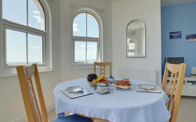 Exquisite Apartment in Bexhill Kent With Balcony